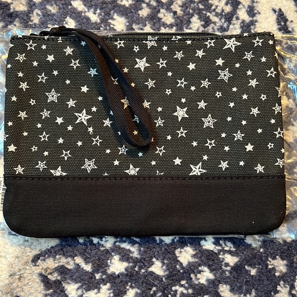 Lands End wristlet New - Picture 2 of 5